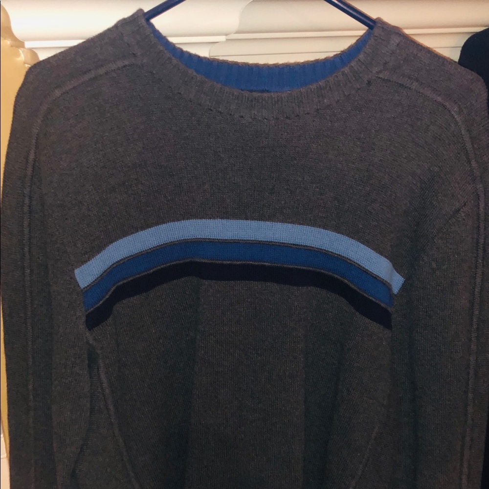 Men’s Gap Sweater